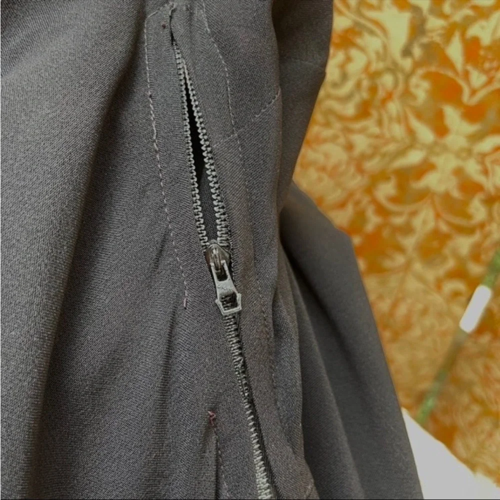 Vintage 1940s Rayon Dress - Picture 9 of 11